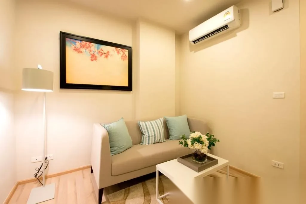 Апартаменты 1BR в ЖК The Base Downtown · Вичит · Вид на бассейн — фото 9