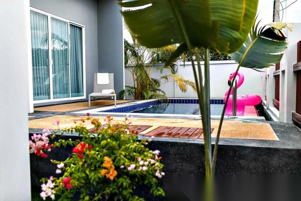 3 Bedroom House for rent at Ananda Lake View complex · Thep Krasattri · Pool View — photo 10