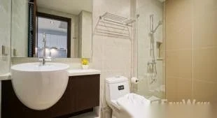 Апартаменты студия в ЖК The Emerald Terrace · Патонг · Вид на бассейн — фото 13