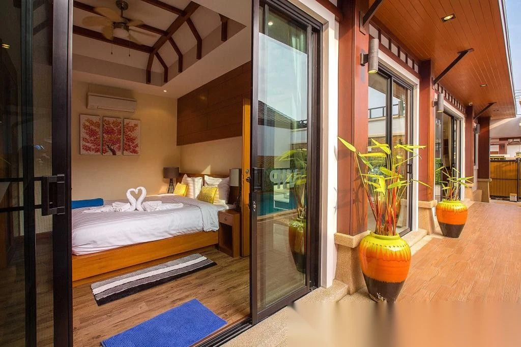 Вилла 3BR в комплексе Rawai VIP Villas & Kids Park · Раваи · Вид на бассейн — фото 5