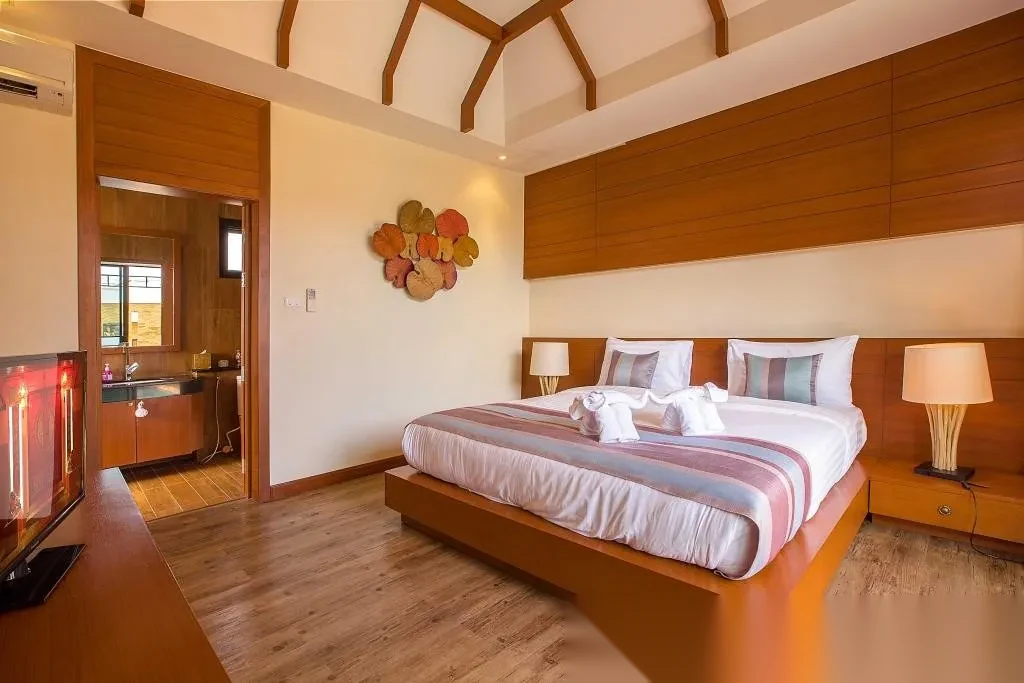 Вилла 3BR в комплексе Rawai VIP Villas & Kids Park · Раваи · Вид на бассейн — фото 6